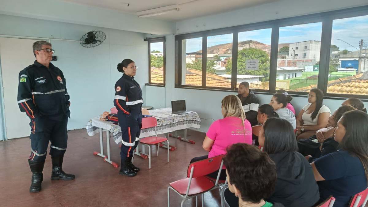Escolas recebem orienta&ccedil;&otilde;es sobre primeiros socorros