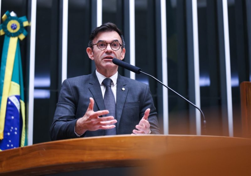 Projeto muda regras de puni&ccedil;&atilde;o em processos disciplinares de servidores