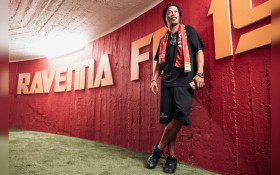 Ronaldinho Ga&uacute;cho embala o grande sonho do Ravenna de finalmente chegar &agrave; primeira divis&atilde;o do Campeonato Italiano