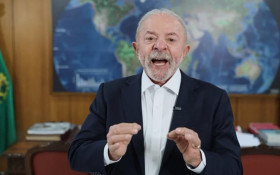 EUA entram no centro da elei&ccedil;&atilde;o &agrave;s v&eacute;speras de discurso de Lula na ONU