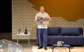 Luiz Fernando Guimar&atilde;es comemora 50 anos de carreira com a com&eacute;dia &lsquo;Baixa Sociedade&rsquo; em Campinas