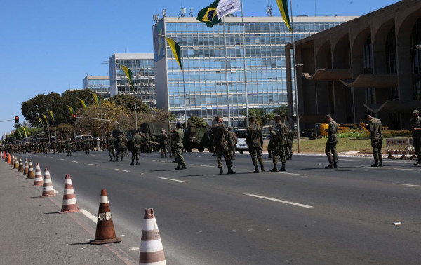 Desfile de 7 de setembro ter&aacute; seguran&ccedil;a refor&ccedil;ada no DF