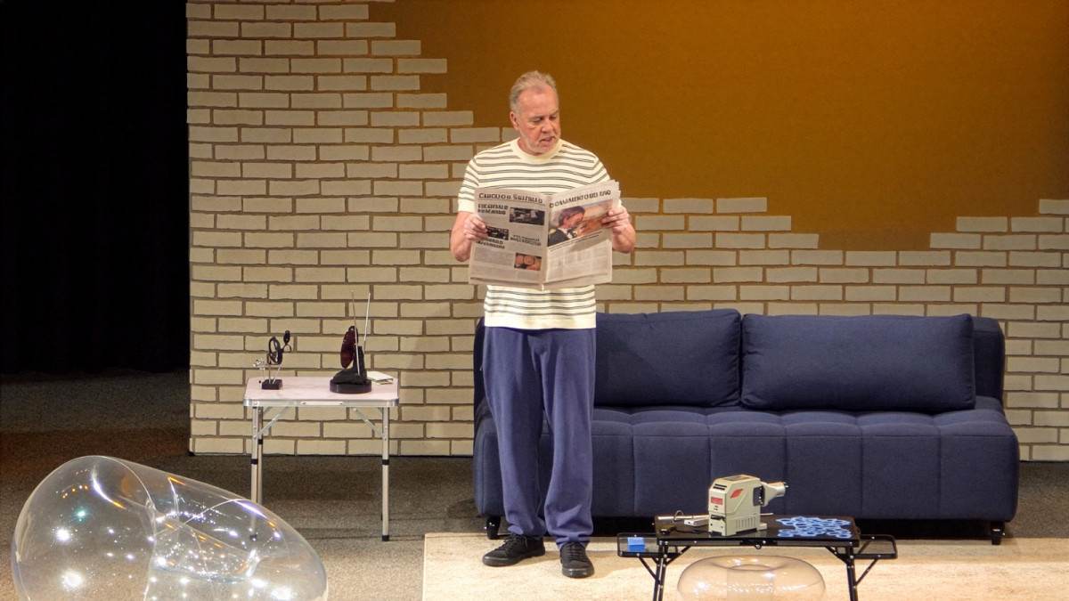 Luiz Fernando Guimar&atilde;es comemora 50 anos de carreira com a com&eacute;dia &lsquo;Baixa Sociedade&rsquo; em Campinas