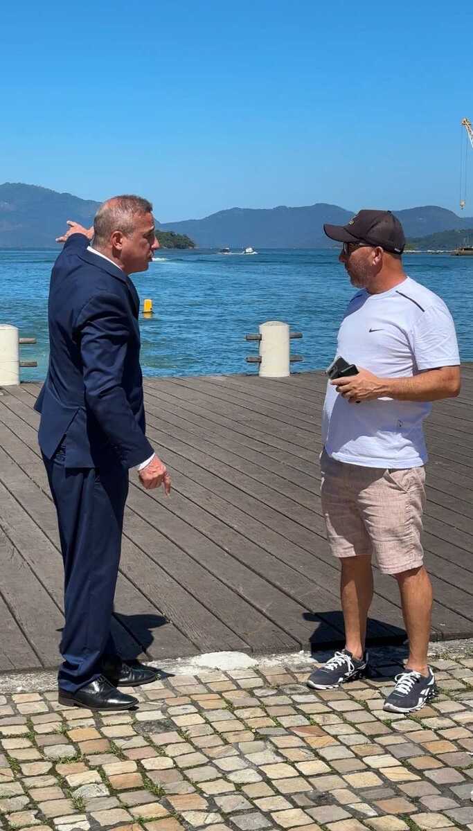Em Angra dos Reis, Rodrigo defende turismo sustent&aacute;vel