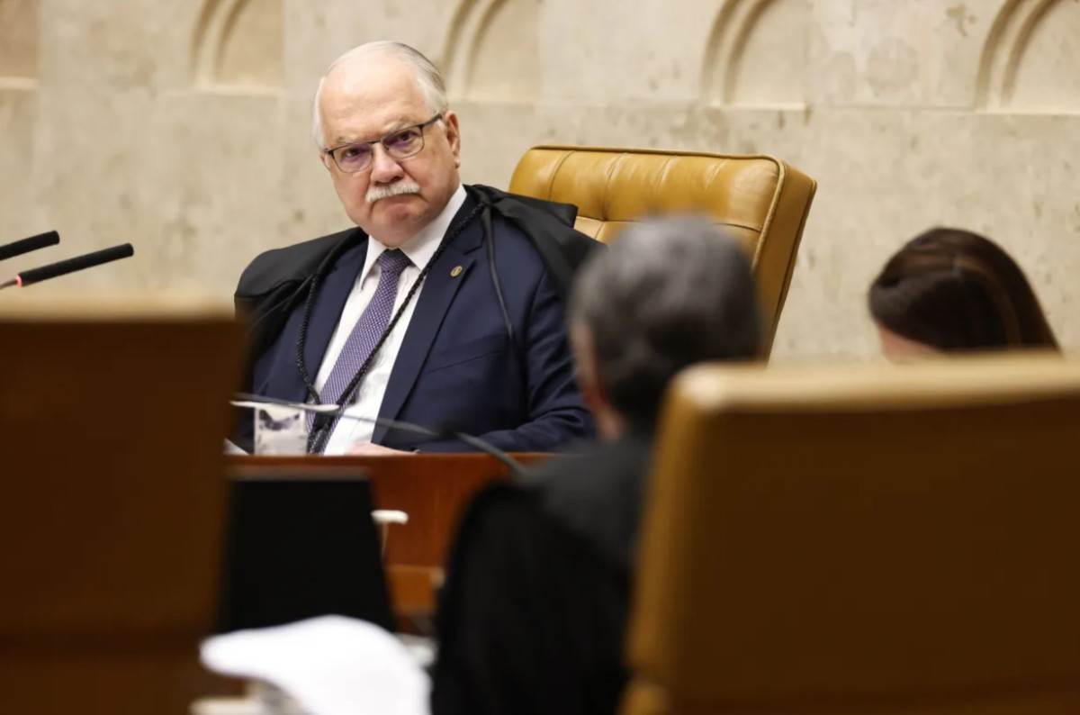 Fachin vai comandar apura&ccedil;&atilde;o sobre condutas de Moraes e Mendon&ccedil;a