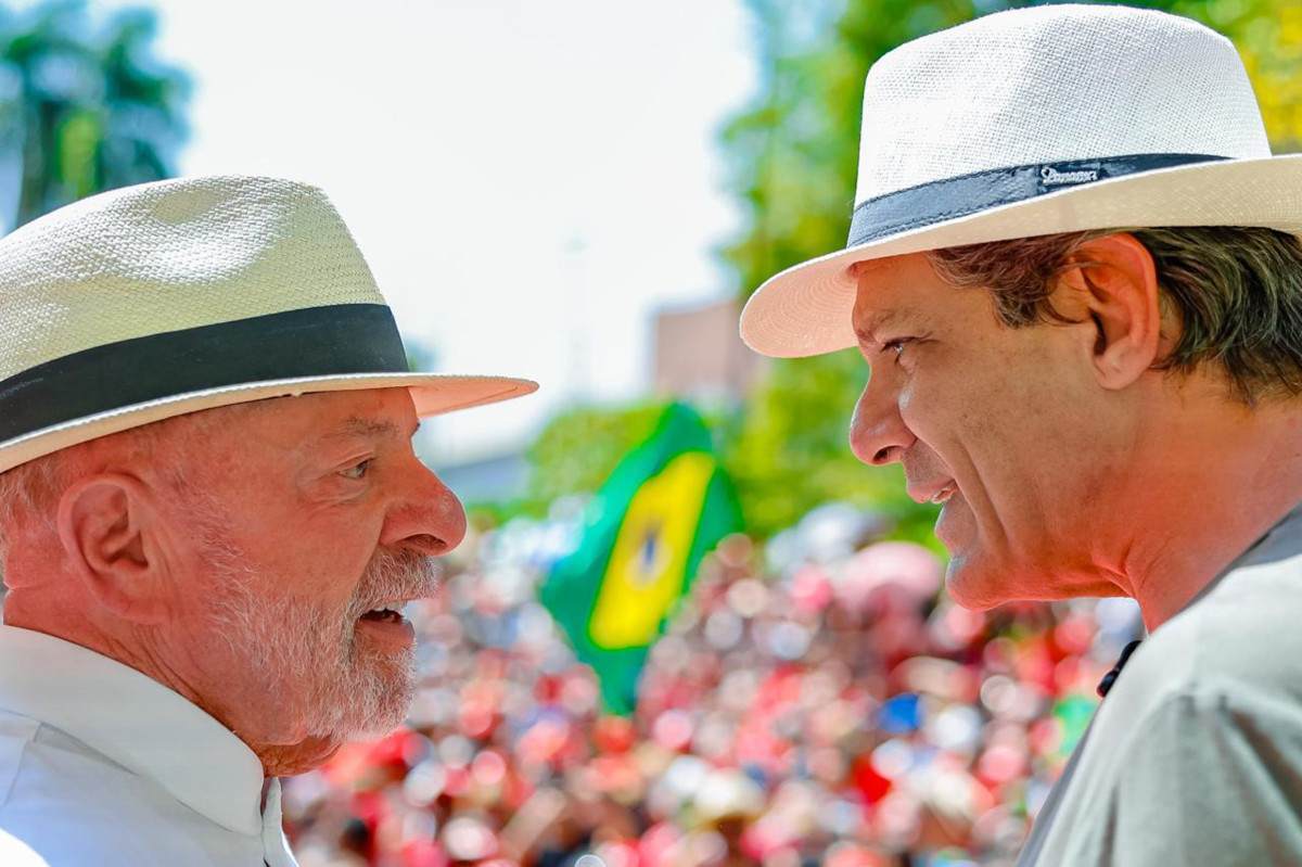 Haddad associa Tarc&iacute;sio e Bolsonaro a 'm&aacute;fia do Master' em S&atilde;o Jos&eacute; do Rio Preto