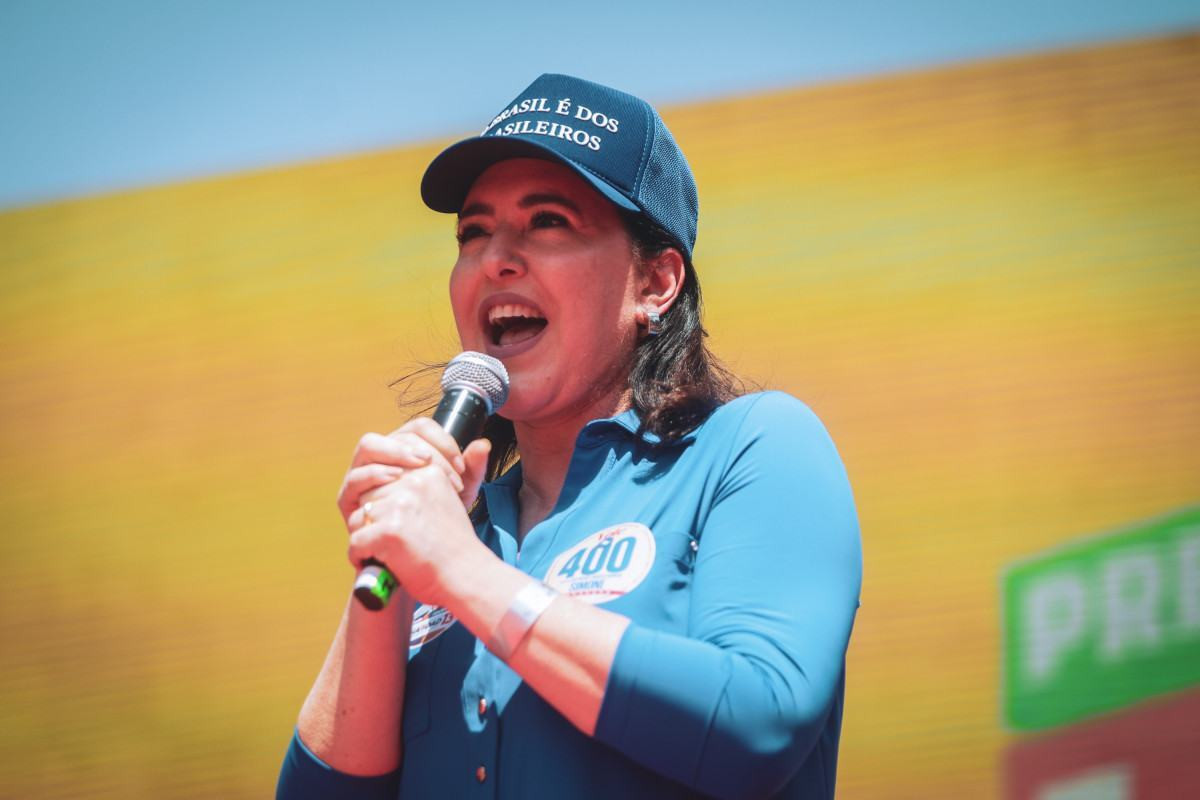 Simone Tebet declara 'guerra contra a fam&iacute;lia Bolsonaro' em Rio Preto