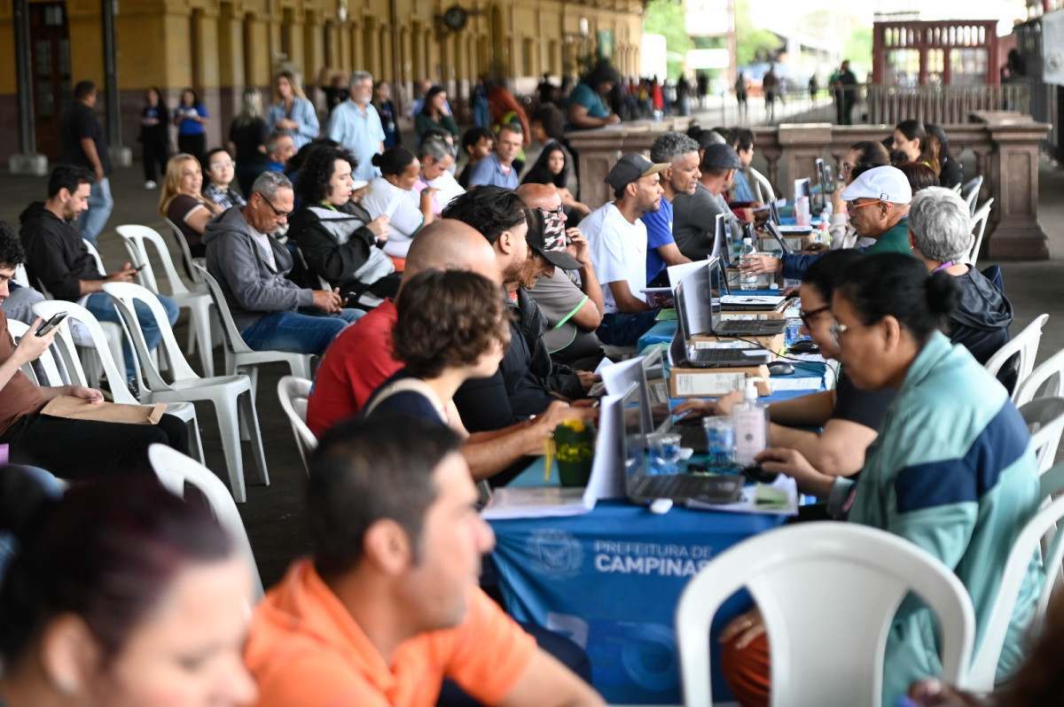 Feir&atilde;o de Emprego oferece mais de 1,2 mil vagas nesta sexta (11)