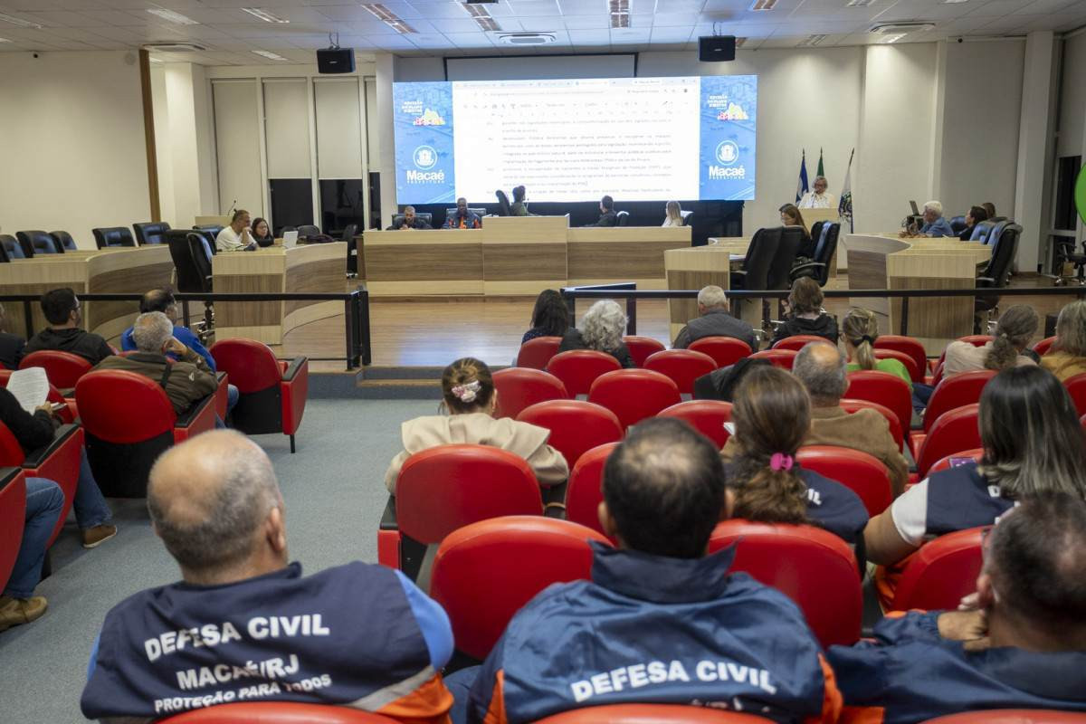 Audi&ecirc;ncia do Plano Diretor de Maca&eacute; debate medidas para o meio ambiente