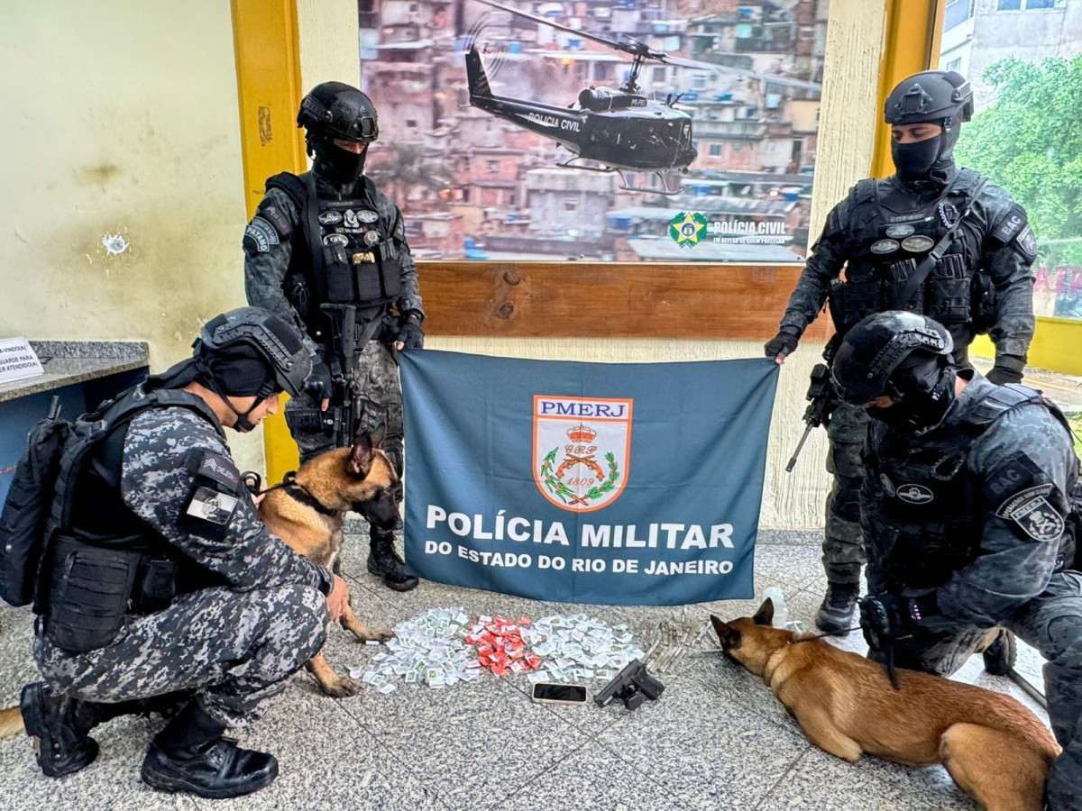 Batalh&atilde;o de A&ccedil;&otilde;es com C&atilde;es sediado em Volta Redonda apreendeu 37 kg de drogas