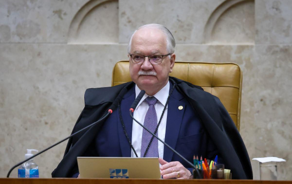 Fachin cobra an&aacute;lise da PGR sobre pend&ecirc;ncias nos casos Master e INSS