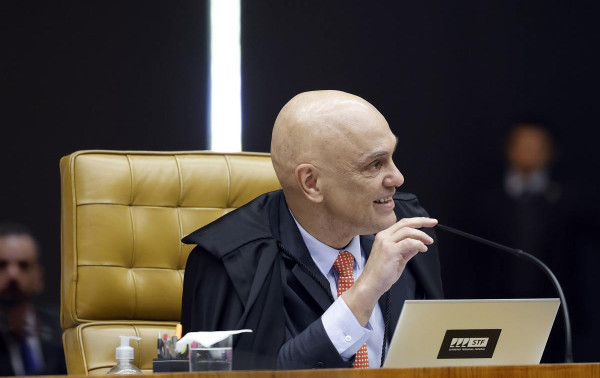 Deputados europeus pedem an&aacute;lise de san&ccedil;&otilde;es contra Moraes e monitoramento das elei&ccedil;&otilde;es