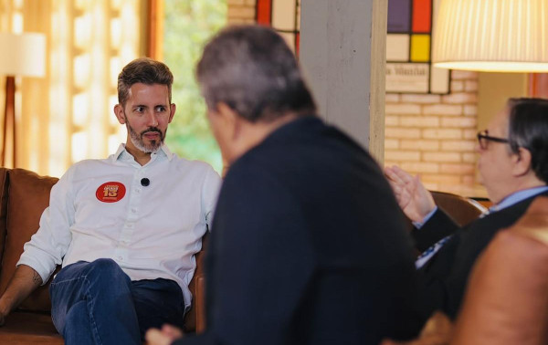 Leandro Grass promete fortalecer educa&ccedil;&atilde;o e ampliar escolas integrais no DF