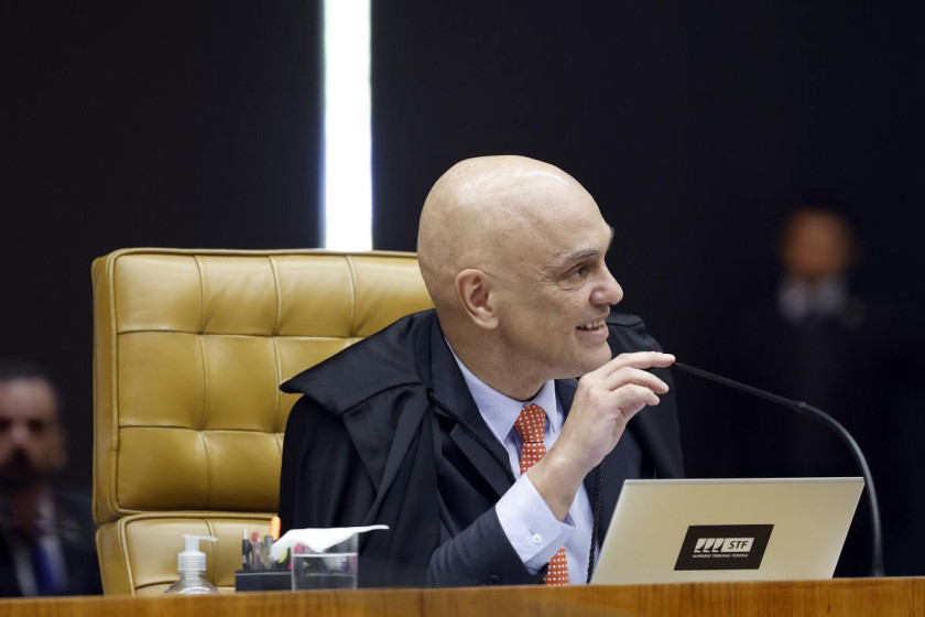 Deputados europeus pedem an&aacute;lise de san&ccedil;&otilde;es contra Moraes e monitoramento das elei&ccedil;&otilde;es