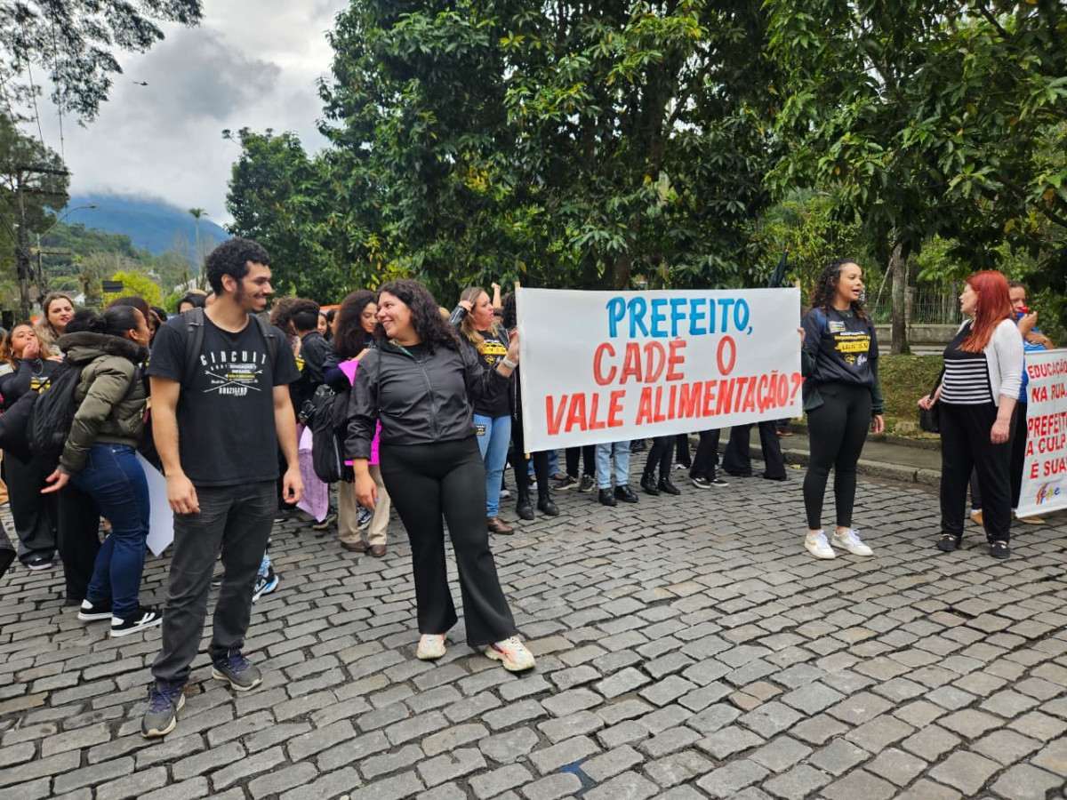 Pagamento dos aposentados tamb&eacute;m em pauta