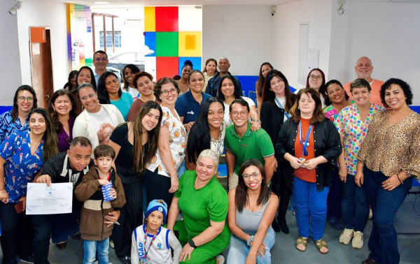 Jornada Multidisciplinar para respons&aacute;veis de crian&ccedil;as at&iacute;picas