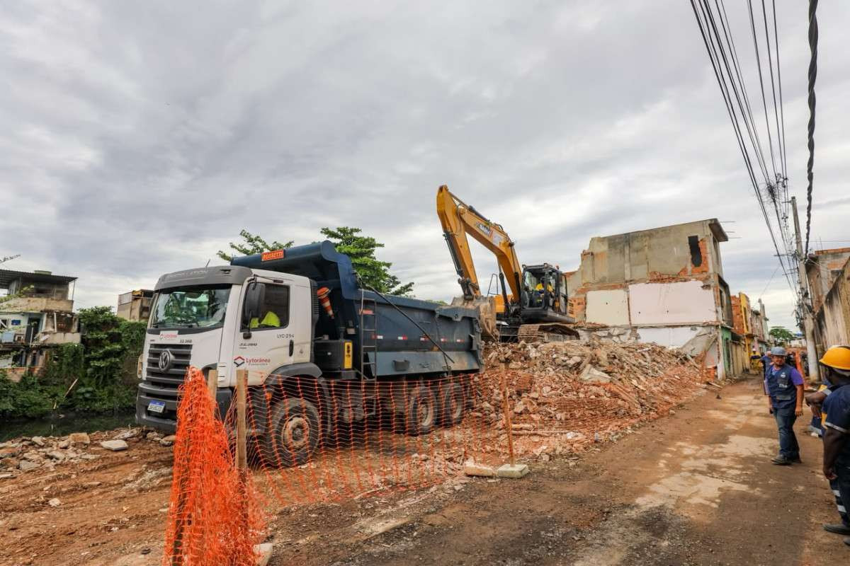 Rio inicia obras de combate &agrave;s enchentes na Bacia do Rio Acari
