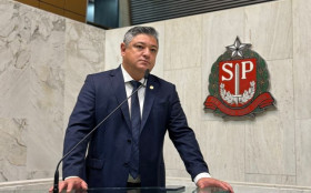 Projeto prev&ecirc; banheiro espec&iacute;fico para pessoas trans em locais p&uacute;blicos de SP