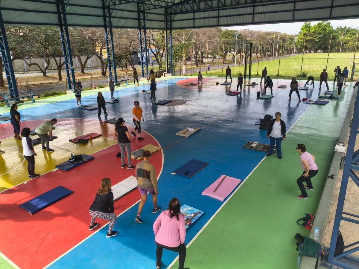 Prefeitura abre novas inscri&ccedil;&otilde;es para aulas de Gin&aacute;stica Art&iacute;stica, Gin&aacute;stica, Alongamento e Dan&ccedil;a