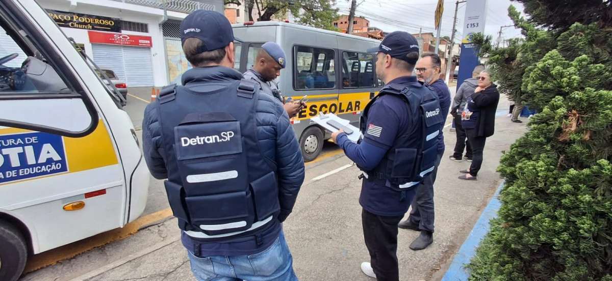 Detran‑SP abre concurso com 145 vagas