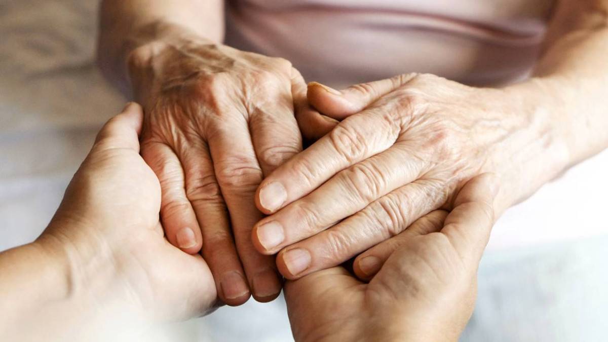 Pesquisa usa tecnologia para prevenir quedas de idosos