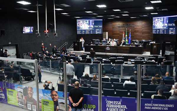 C&acirc;mara de Guarulhos vota e aprova cinco projetos em primeiro turno