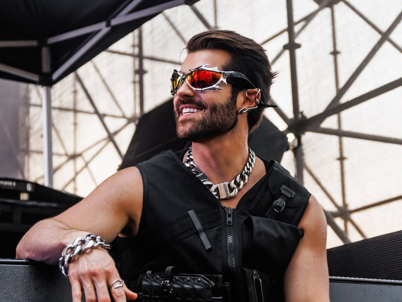 DJ Alok ser&aacute; a atra&ccedil;&atilde;o principal da festa do anivers&aacute;rio de 525 anos de Angra dos Reis