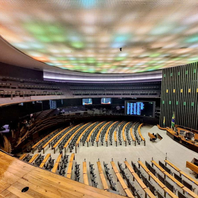 PL elege 121 deputados e ter&aacute; maior bancada da C&acirc;mara desde a Constitui&ccedil;&atilde;o de 1988