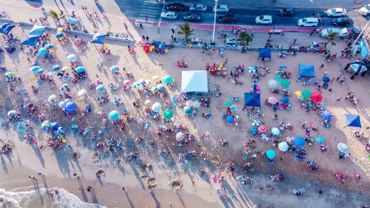 MPF cobra Barra Velha (SC) sobre sombreamento e danos na orla