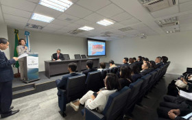 CGE‑RJ faz com interc&acirc;mbio sobre auditoria ambiental com chineses