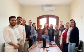 Sumar&eacute; e Paul&iacute;nia discutem parcerias para ampliar a&ccedil;&otilde;es na rede municipal
