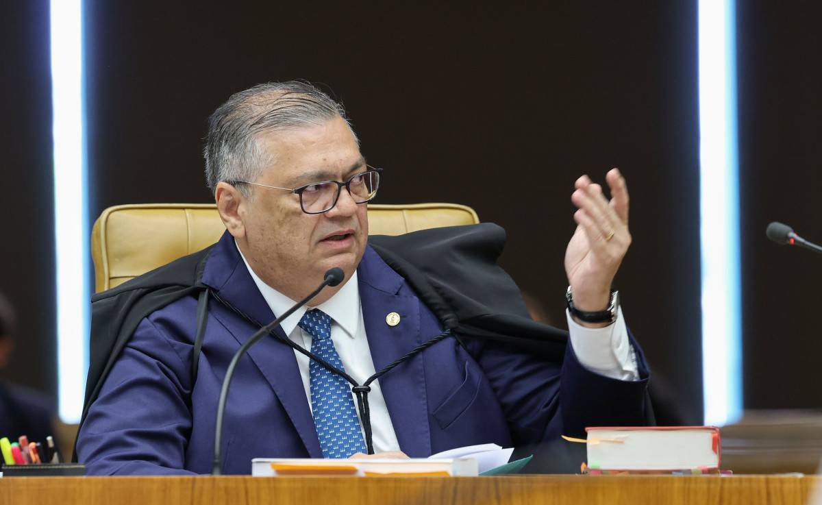 Coluna Magnavita | Quem deveria pedir desculpas s&atilde;o os v&acirc;ndalos