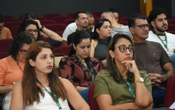 Semin&aacute;rio re&uacute;ne equipes de assist&ecirc;ncia no Acre