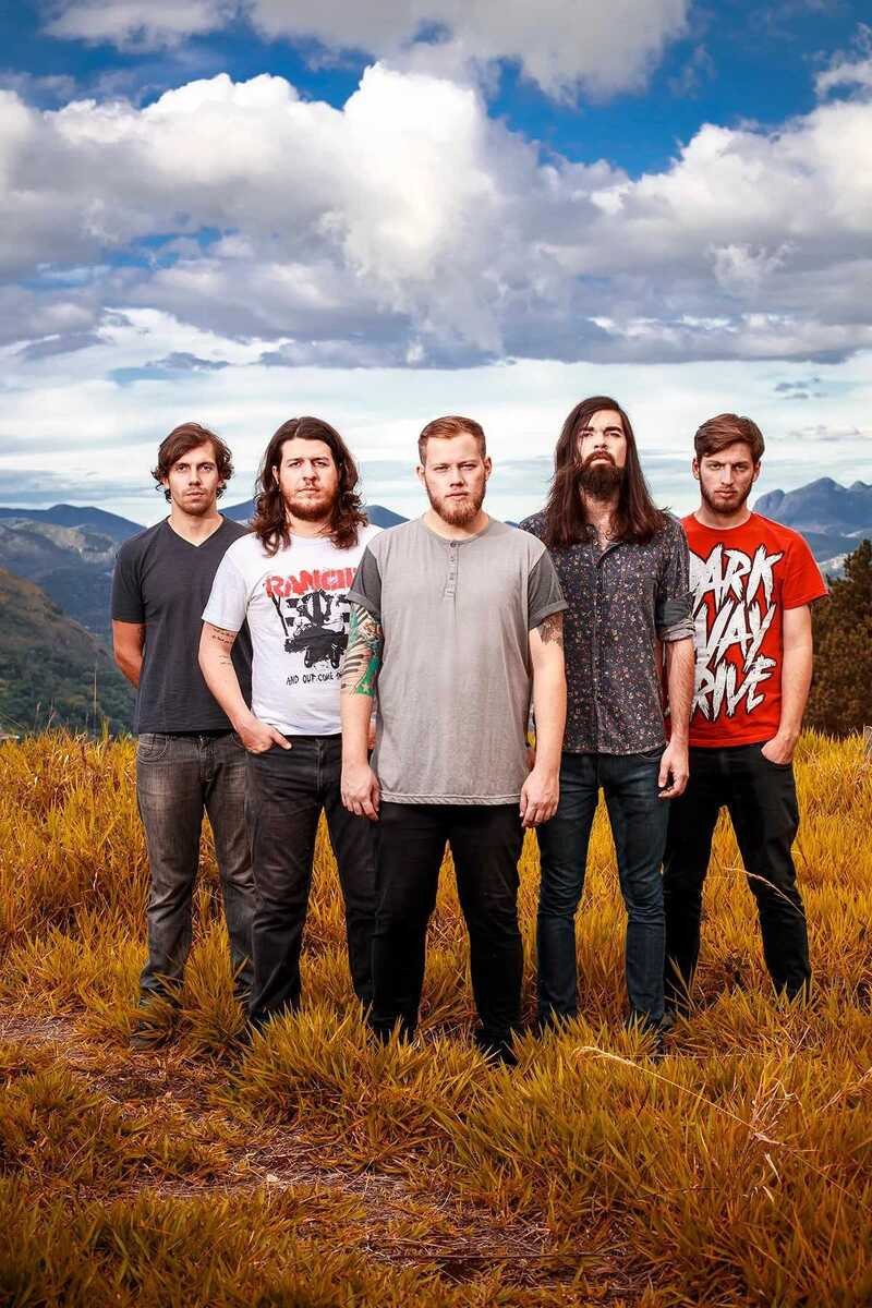 Hover e Atalho: dois shows na Audio Rebel