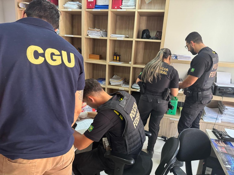 PF e CGU investigam desvio de recursos