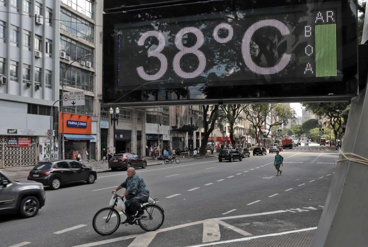Mudan&ccedil;as no clima figuram como crise de sa&uacute;de p&uacute;blica, diz Padilha