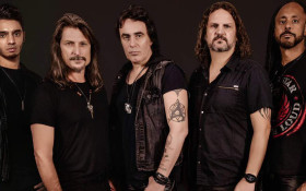 Angra revisita seu &aacute;lbum mais emblem&aacute;tico