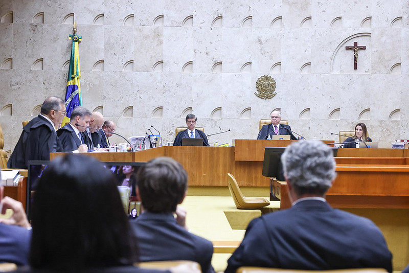 Coluna Magnavita | T&eacute;cnicas do PCdoB no julgamento do Rio