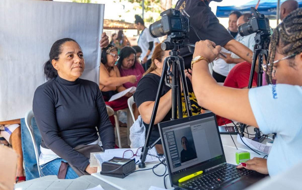 Mangaratiba recebe o programa RJ Para Todos Servi&ccedil;os na Praia do Saco