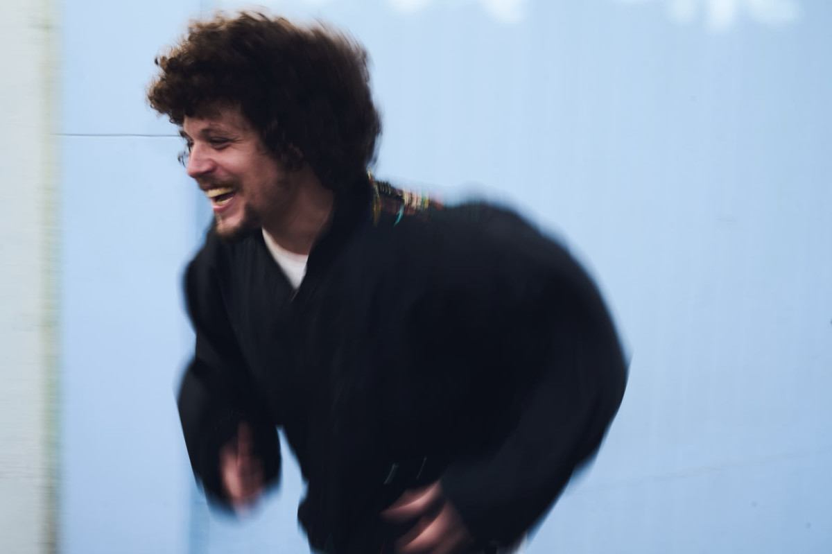 Chico Chico celebra 3&ordf; indica&ccedil;&atilde;o ao Grammy Latino e traz show a Campinas