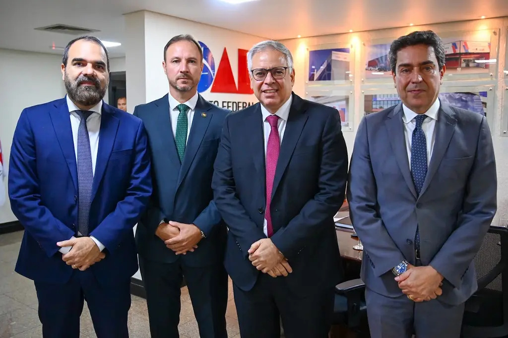 BRASILIANAS | OAB/DF e for&ccedil;as de seguran&ccedil;a definem medidas para fortalecer prerrogativas e prote&ccedil;&atilde;o no DF