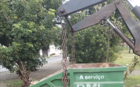 Servi&ccedil;o de ca&ccedil;ambas gratuitas atende moradores
