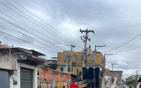 Chuvas aumetam transtorno de moradores do bairro de F&aacute;tima