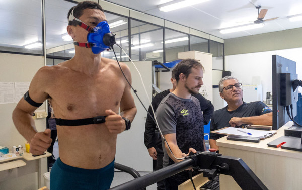 UFSC acompanha evolu&ccedil;&atilde;o de Guilherme Kurtz em testes f&iacute;sicos