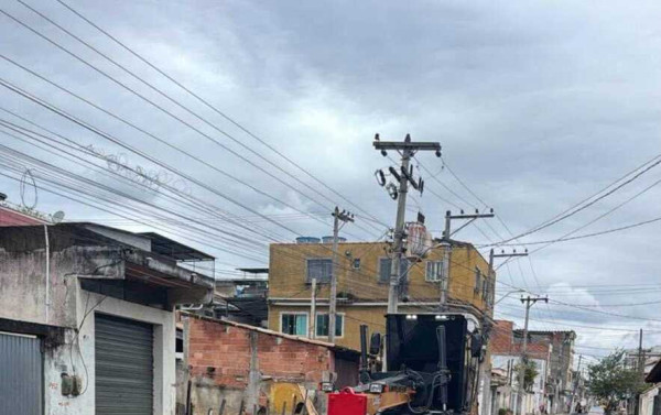 Chuvas aumetam transtorno de moradores do bairro de F&aacute;tima