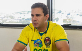 'Empres&aacute;rio n&atilde;o aguenta mais pagar imposto', diz Renato Ara&uacute;jo