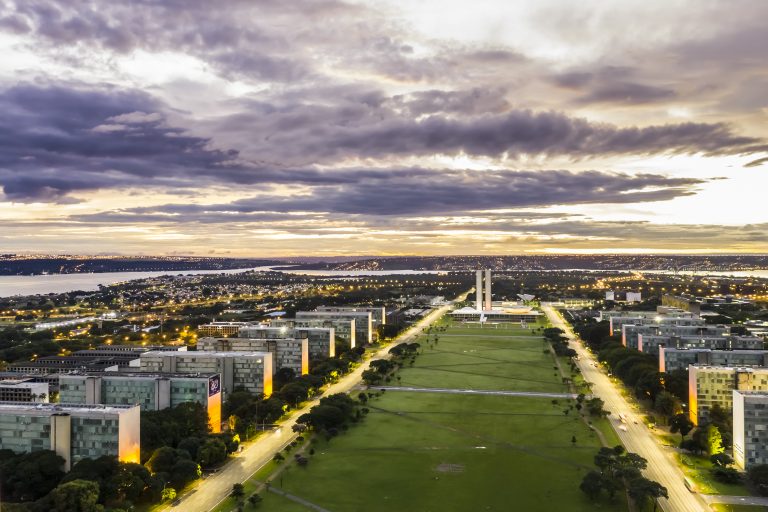Emendas alteram projeto sobre negocia&ccedil;&atilde;o sindical no servi&ccedil;o p&uacute;blico