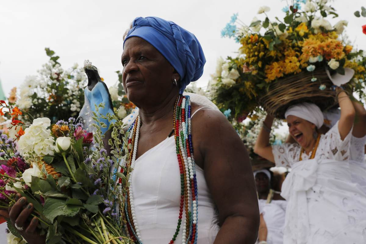 'Eleitores de religi&otilde;es afro se sentem invis&iacute;veis'