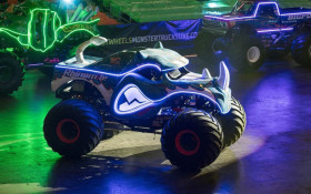 Hot Wheels Monster Trucks Live&trade;: Glow‑N‑Fire chega ao Rio