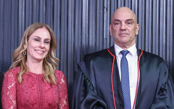 Moraes se declara impedido em a&ccedil;&atilde;o que envolvia sua esposa